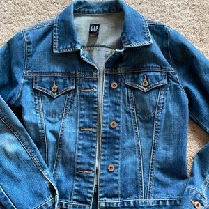 Gap denim jean jacket size small